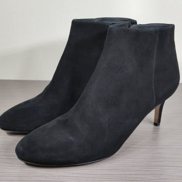 Via Spiga Aurora Bootie, Black Suede, Womens Size 9.5 M / 39.5 - Picture 3 of 10